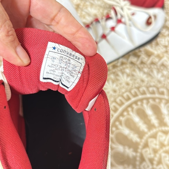 Converse Size 13 Mens  Basketball Shoes Leather White Red used Condition - Picture 6 of 9